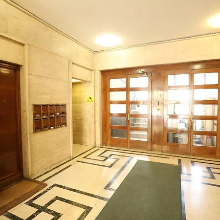 Unique Luxury Apartment And Rooms