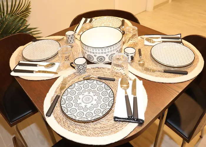 Unique Luxury Apartment&rooms Couette-café
